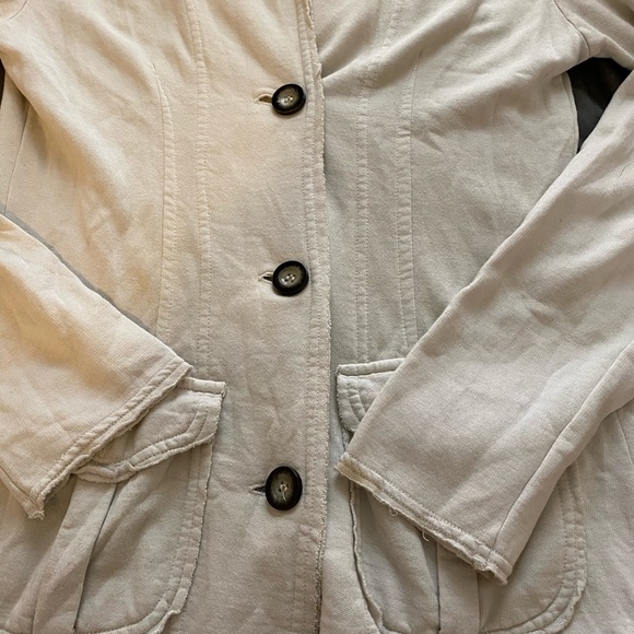 Jacket - Picture 2 of 9